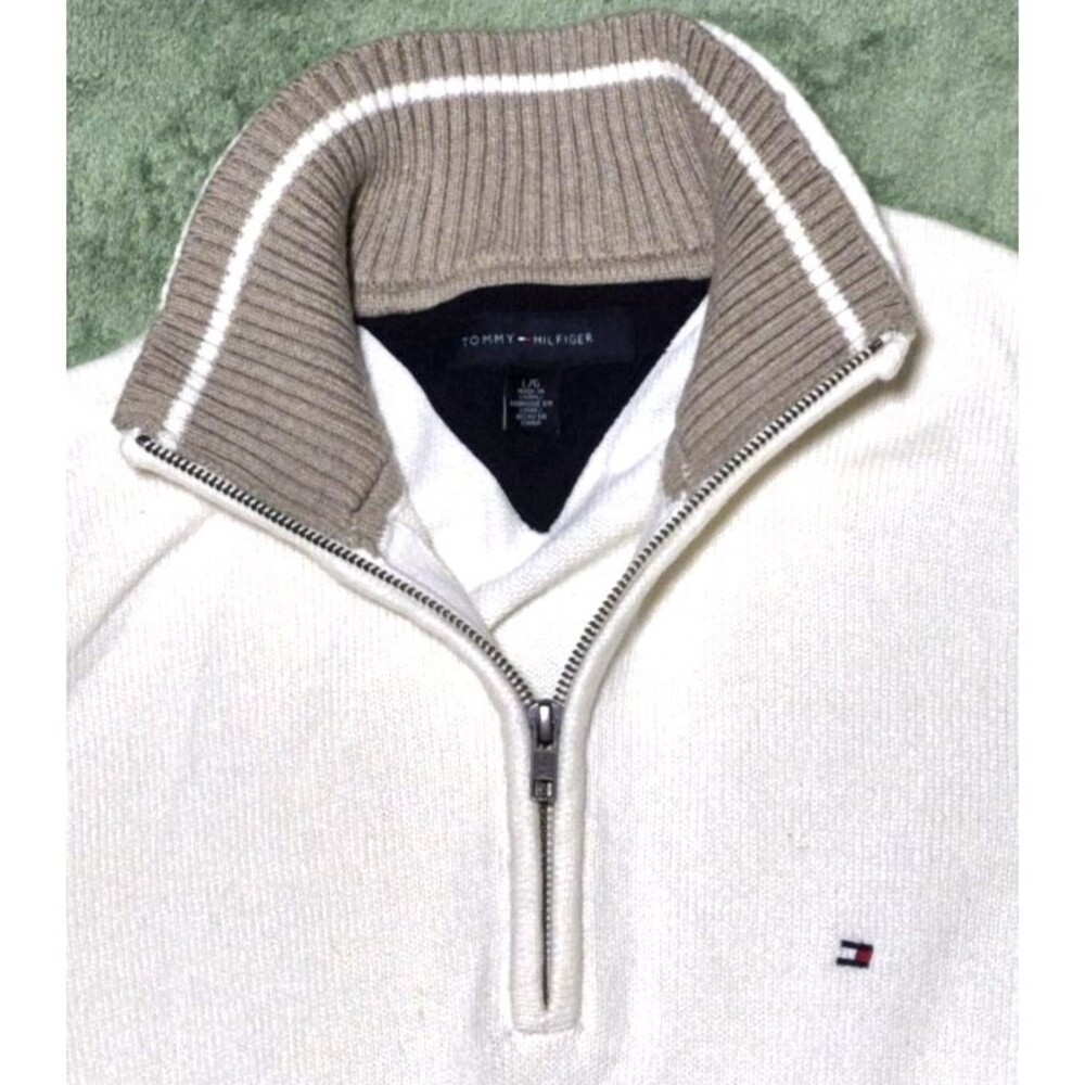 Tommy Hilfiger Men’s L  1/4 Zip Sweater Cream/Tan w/ Logo, Mock Neck, YKK Zipper